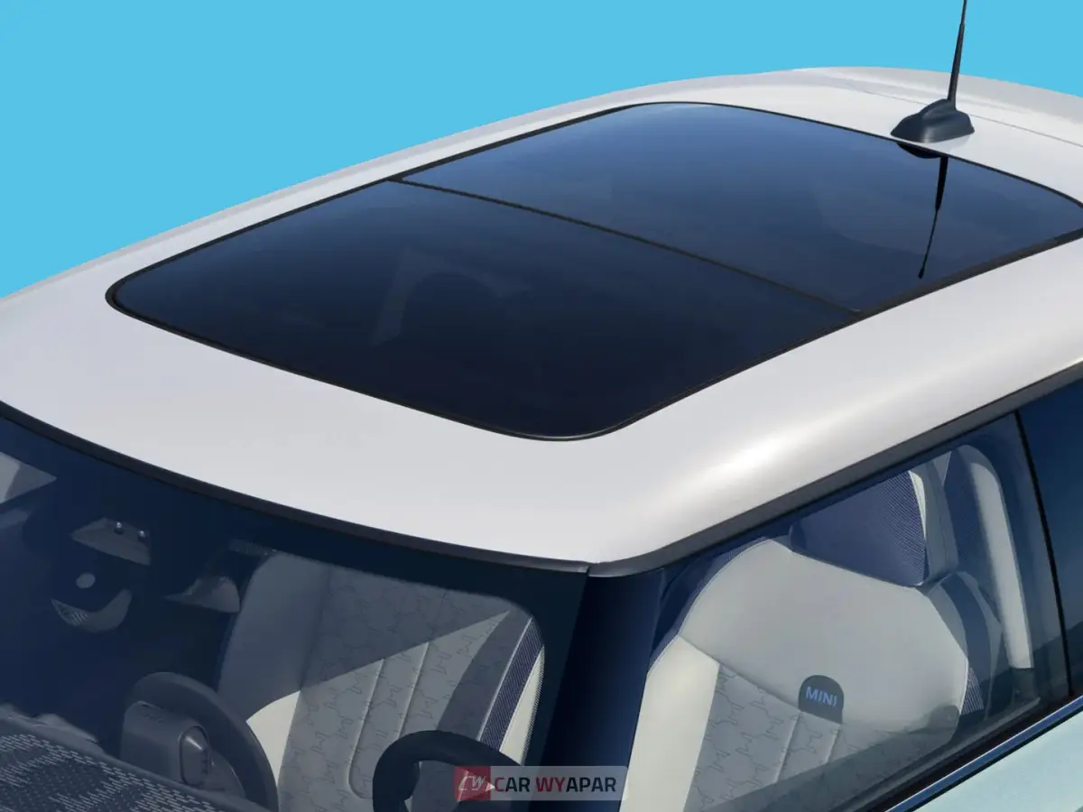 MINI Cooper SE Top Feature